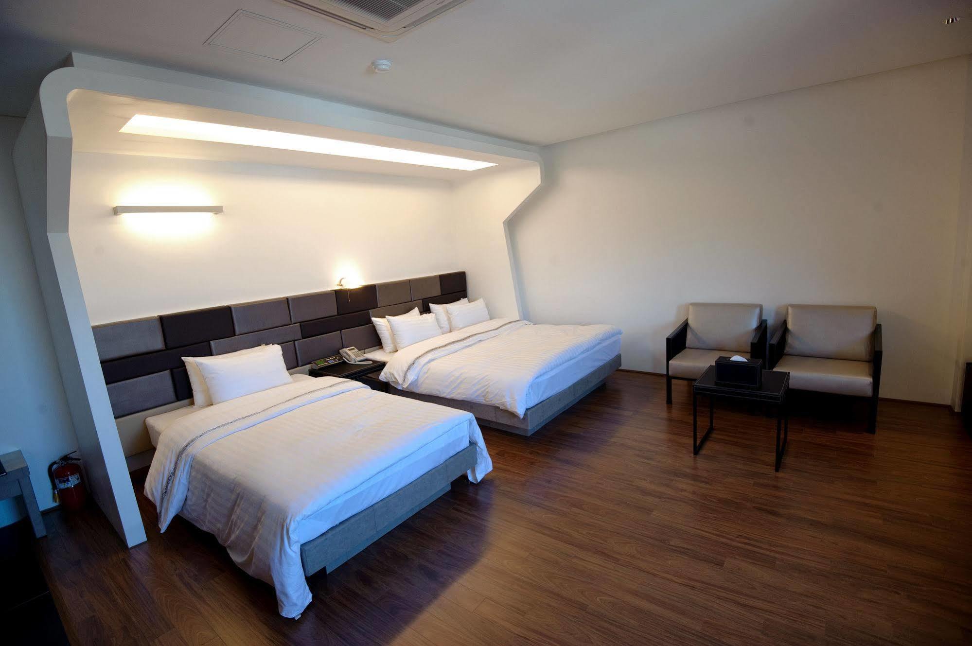 Jeonju Jazz Around Hotel Dış mekan fotoğraf